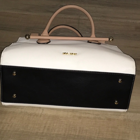 Nine West Bag (Purse) - Picture 11 of 11